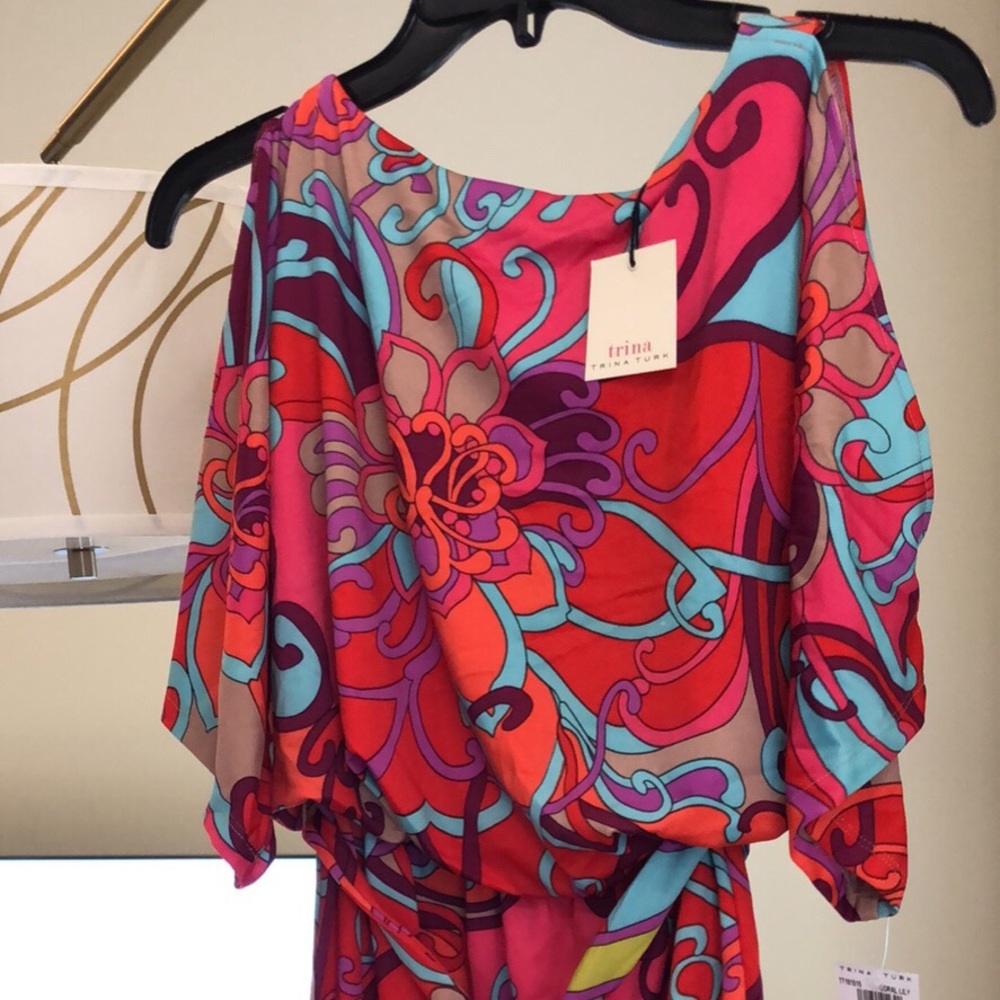 Floral lily dress - above knee length